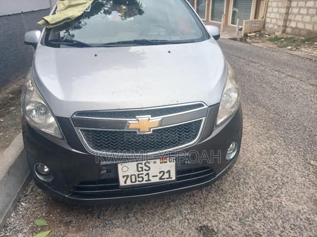 Chevrolet Spark LT 2012 Silver