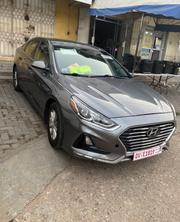 Hyundai Sonata SE 2018 Gray for sale