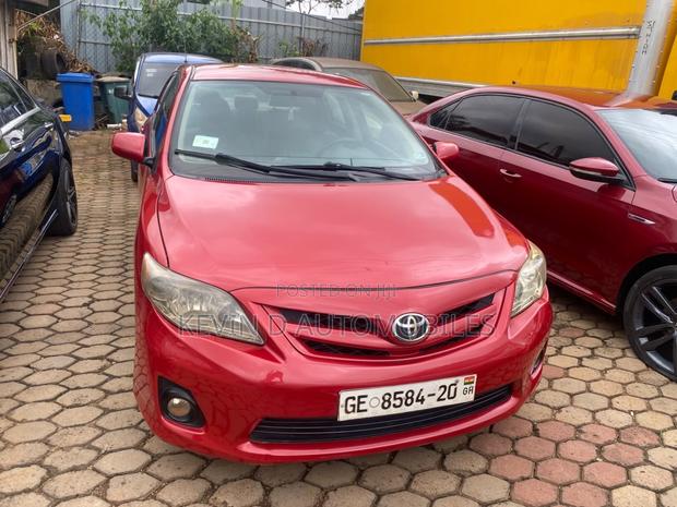 Toyota Corolla LE 4dr Sedan (1.8L 4cyl 4A) 2013 Red