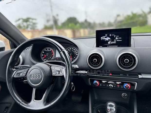 Audi A3 2.0T Premium AWD quattro Sedan 2018 White