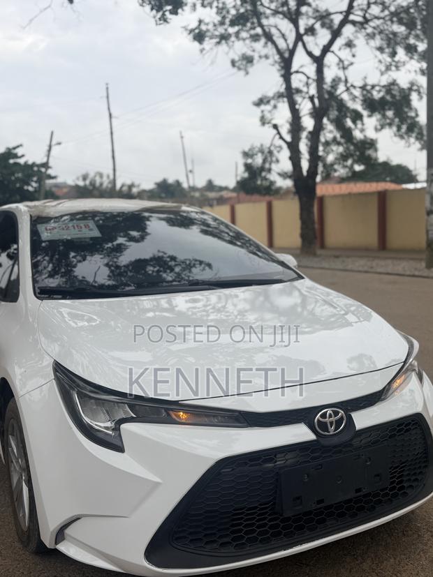Toyota Corolla 2020 White