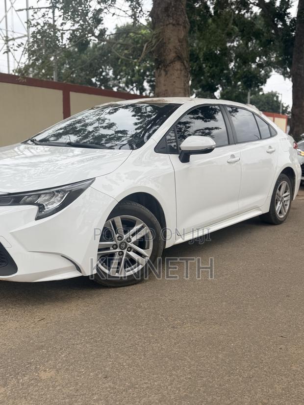 Toyota Corolla 2020 White