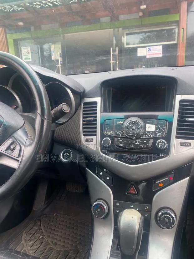Chevrolet Cruze 2013 Red