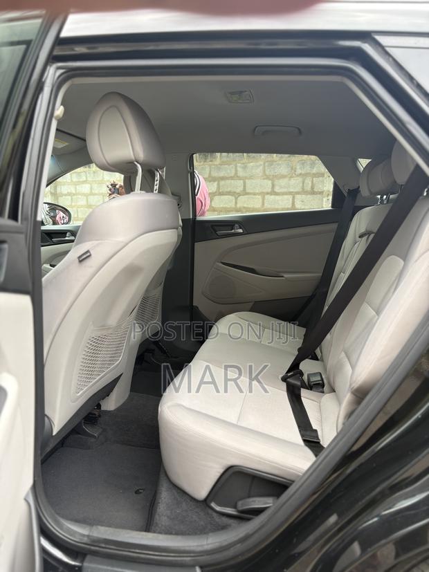 Hyundai Tucson 2016 Black