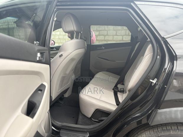 Hyundai Tucson 2016 Black
