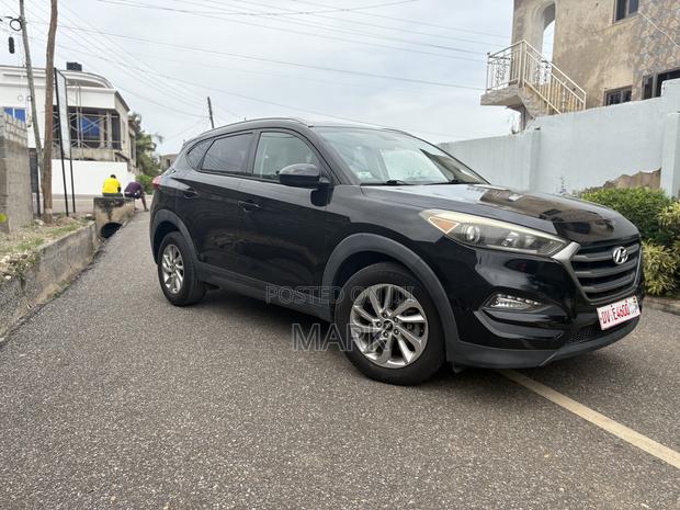 Hyundai Tucson 2016 Black