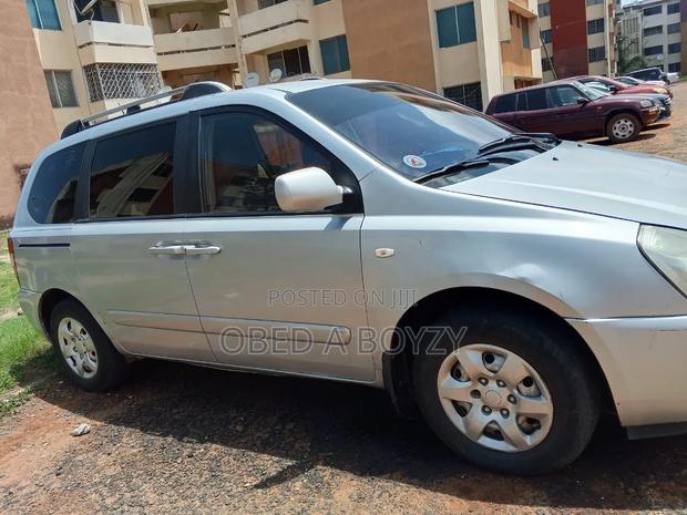Kia Sedona 2024 Silver