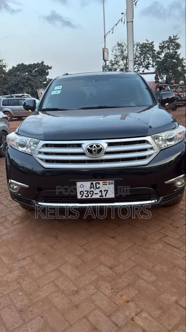 Toyota Highlander 2012 Black