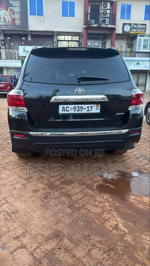 Toyota Highlander 2012 Black