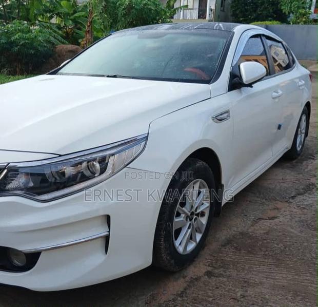 Kia K5 2018 White