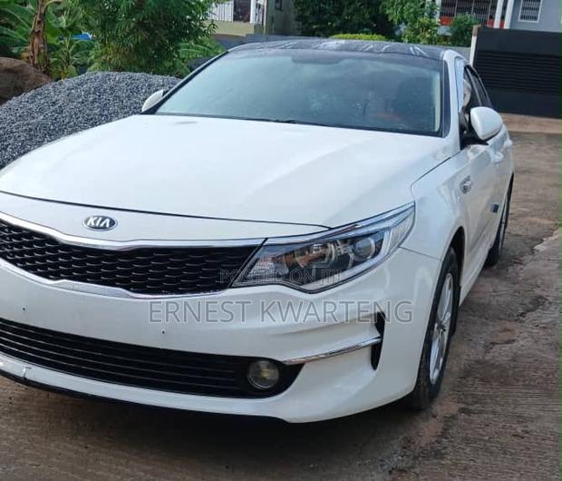 Kia K5 2018 White