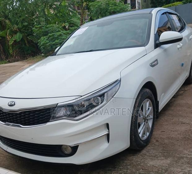 Kia K5 2018 White