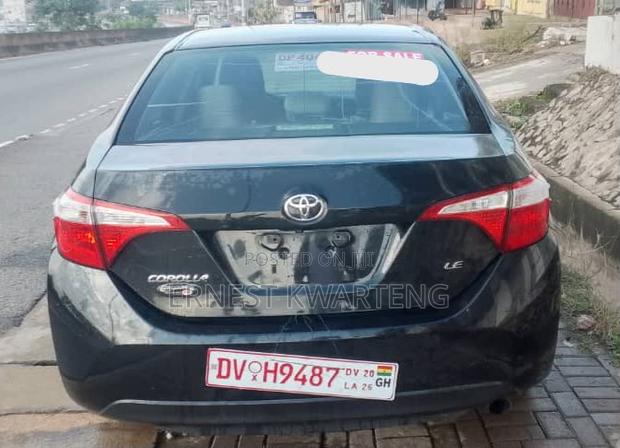 Toyota Corolla 2016 Black