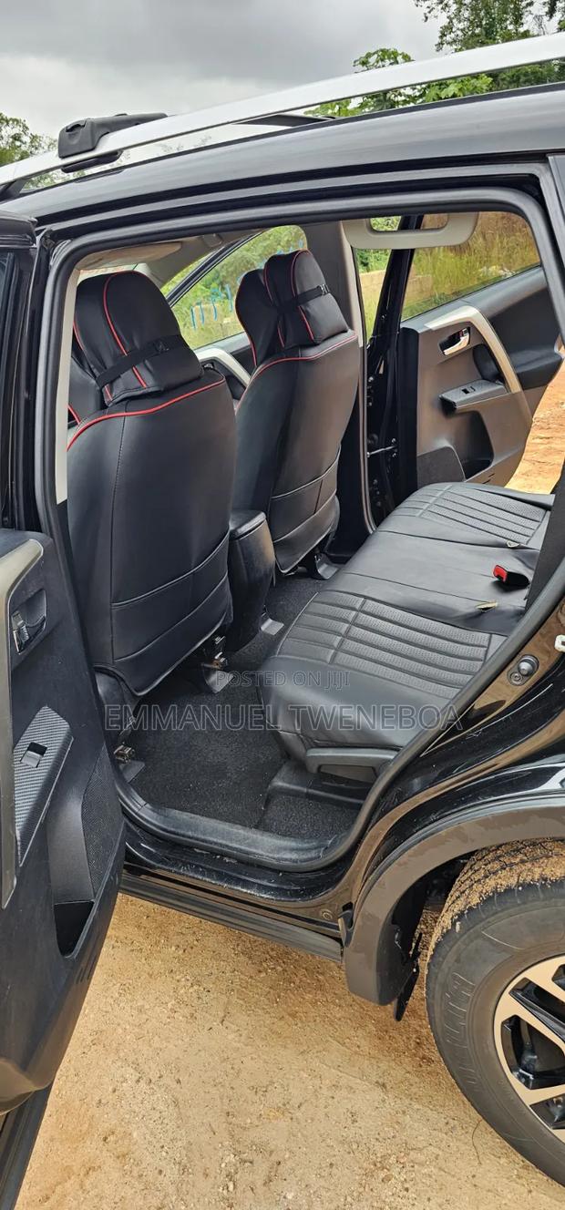 Toyota RAV4 2015 Black
