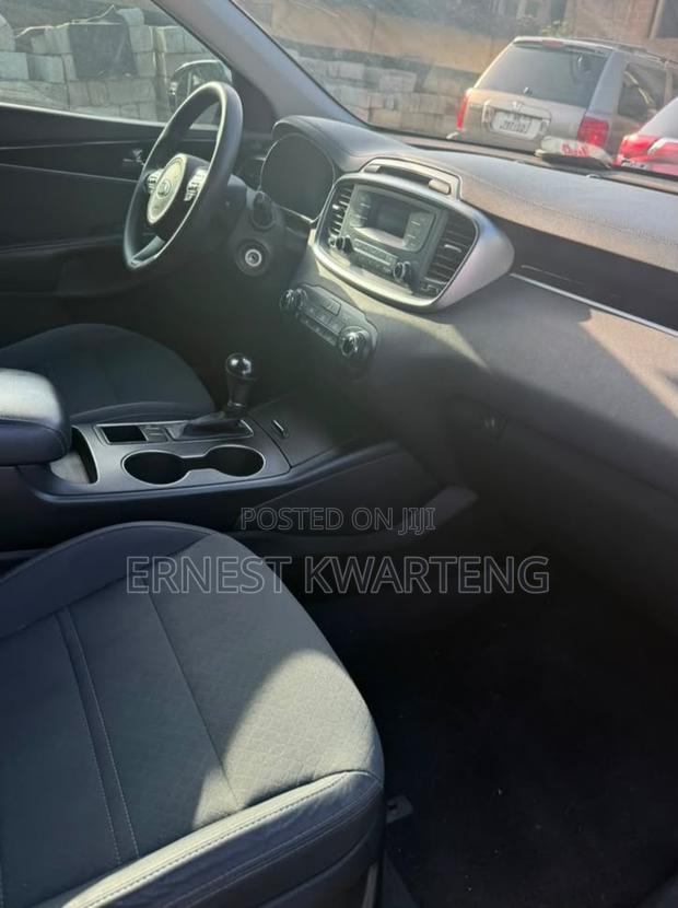 Kia Sorento 2017 Gray