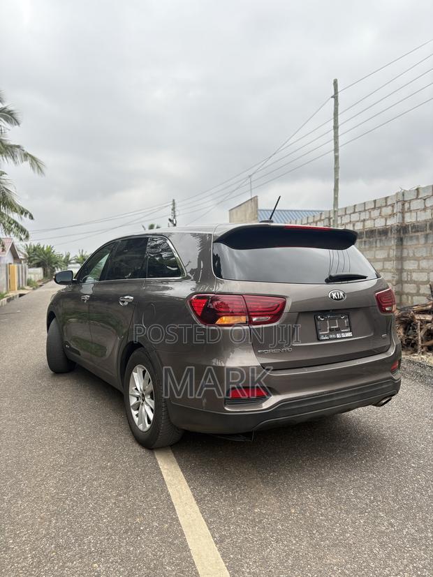 Kia Sorento 2019 Brown