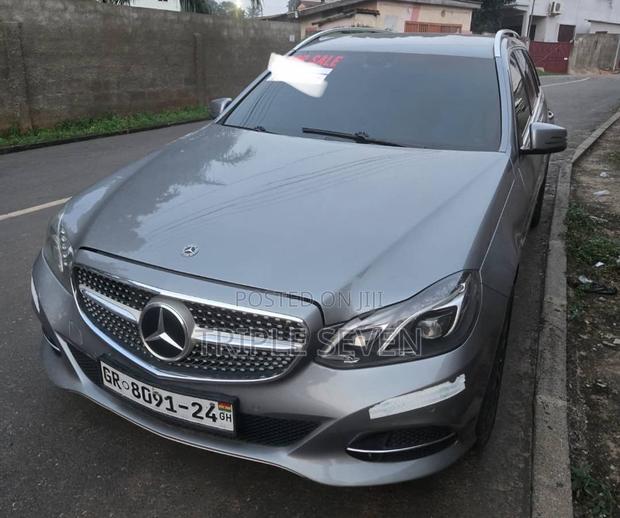 Mercedes-Benz E220 2013 Silver
