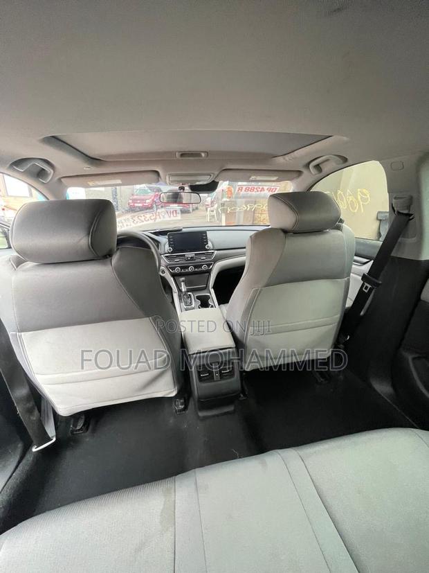 Honda Accord EX (1.5L 4cyl Turbo CVT) 2019 Silver