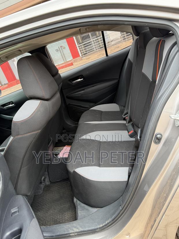 Toyota Corolla 2023 Gray