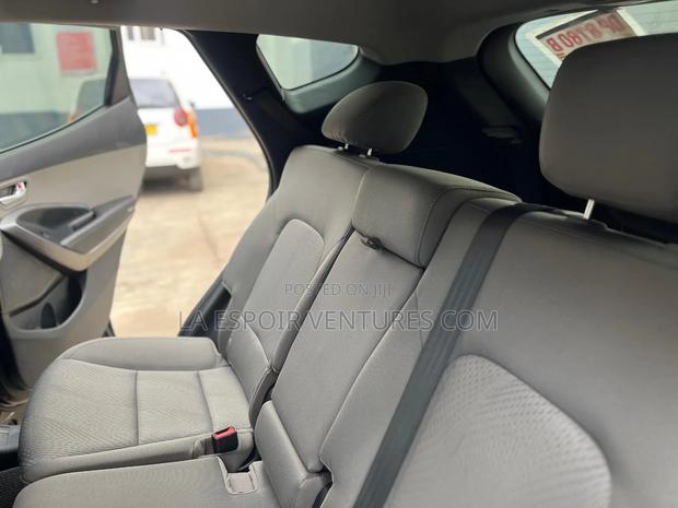Hyundai Santa Fe SE AWD 2018 Black