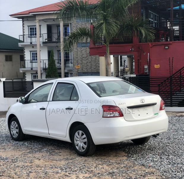 Toyota Belta 2010 White