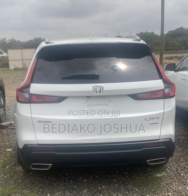 Honda CR-V 2023 White