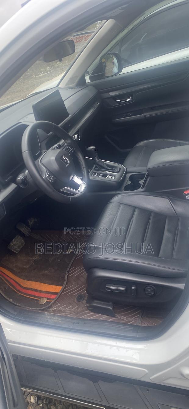 Honda CR-V 2023 White