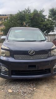 Toyota Voxy V 2WD 8-Seater 2011 Blue for sale