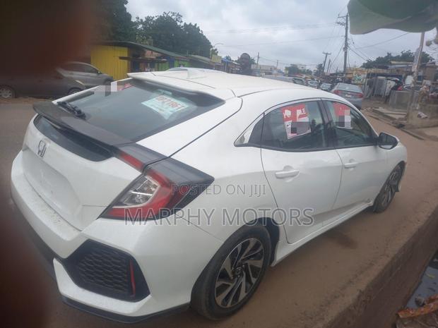 Honda Civic 2018 White