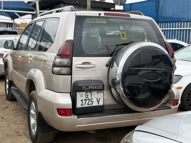 Toyota Land Cruiser Prado 2.7 i 16V 2008 Gold