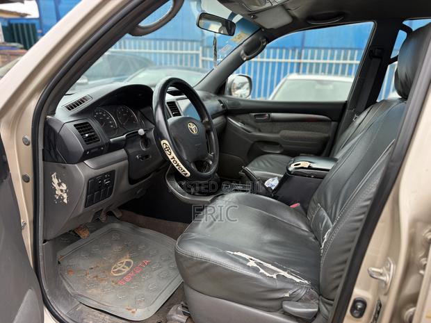 Toyota Land Cruiser Prado 2.7 i 16V 2008 Gold