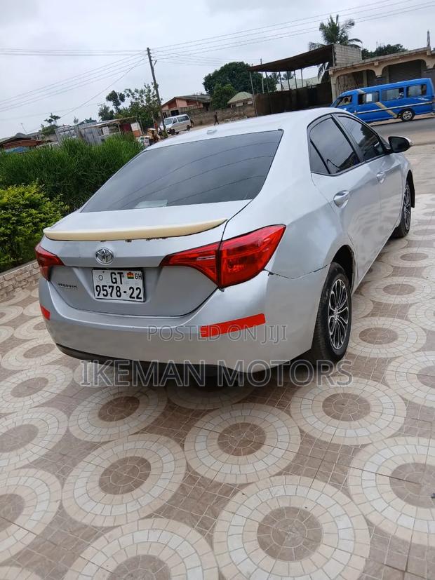 Toyota Corolla 2014 Silver