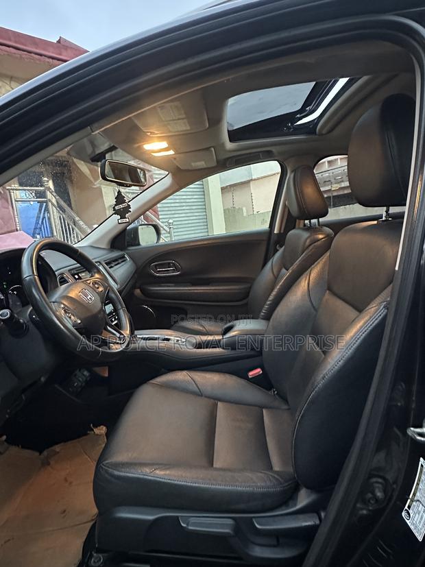 Honda HR-V EX-L w/Navigation AWD 2017 Gray