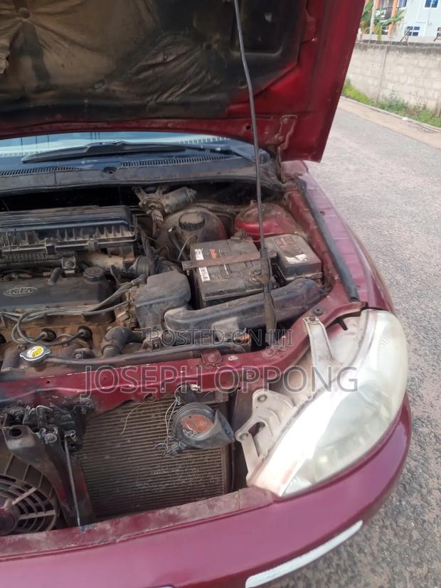 Kia Rio Base 2002 Red