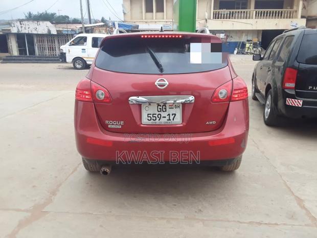Nissan Rogue 2015 Red
