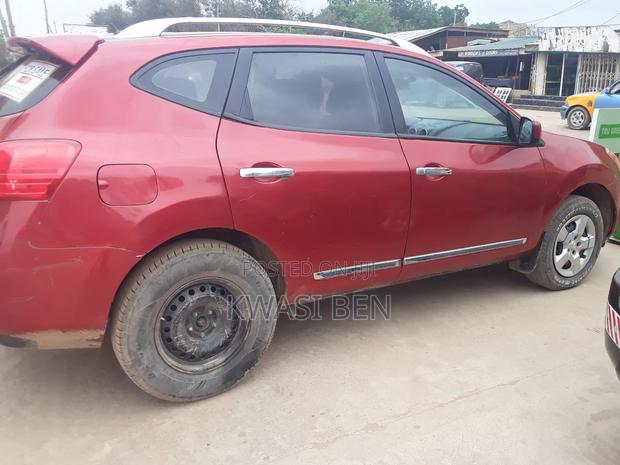 Nissan Rogue 2015 Red
