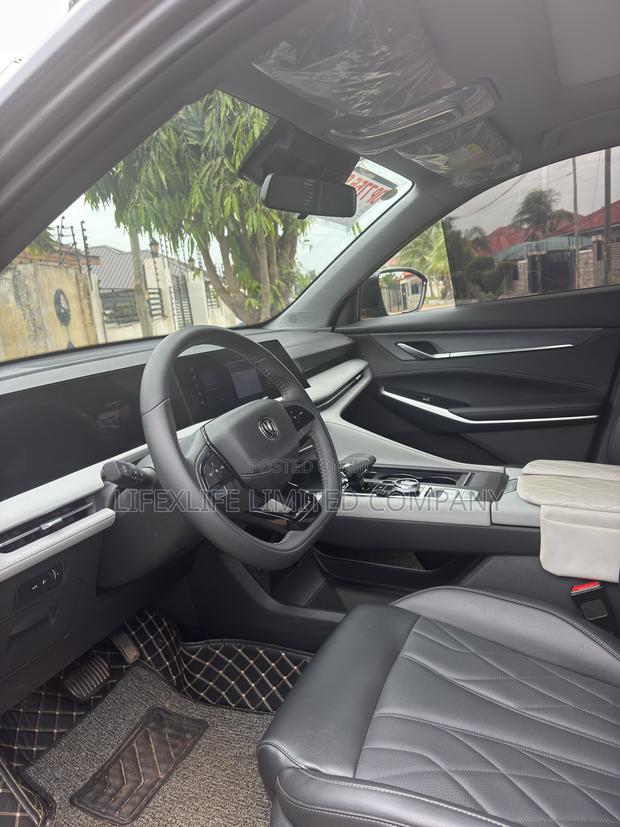 Changan CS75 2025 Gray