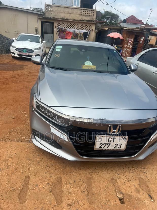 Honda Accord 2018 Silver