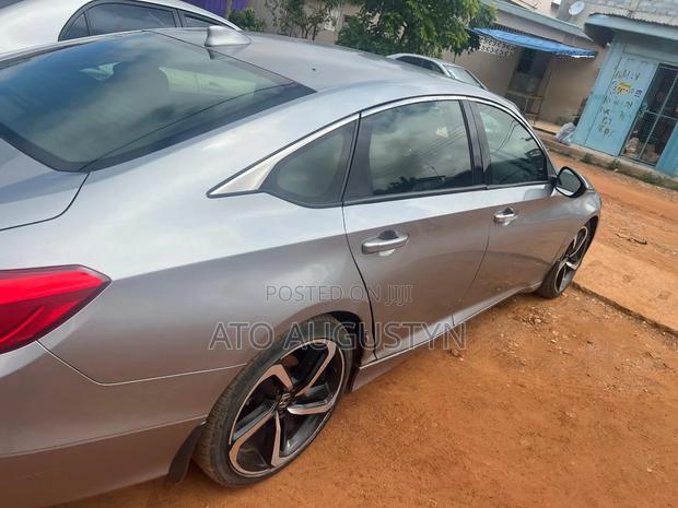 Honda Accord 2018 Silver