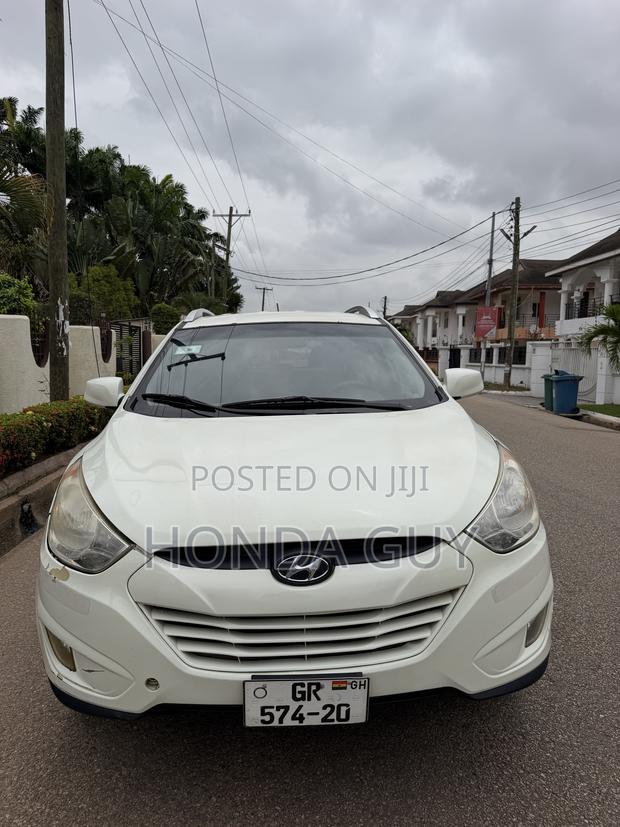 Hyundai Tucson GLS AWD 2012 White