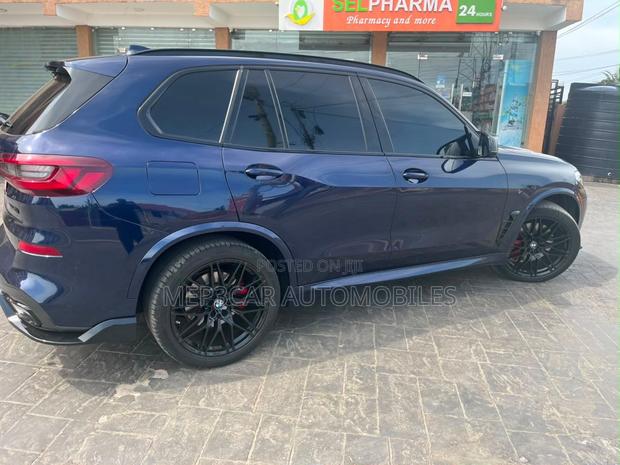 BMW X5 M 2023 Blue