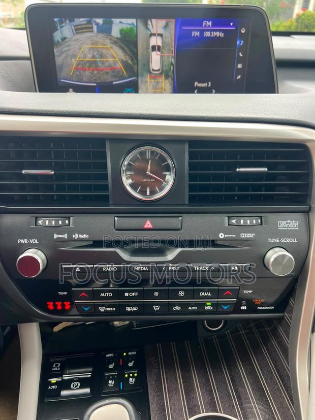 Lexus RX 2019 Blue