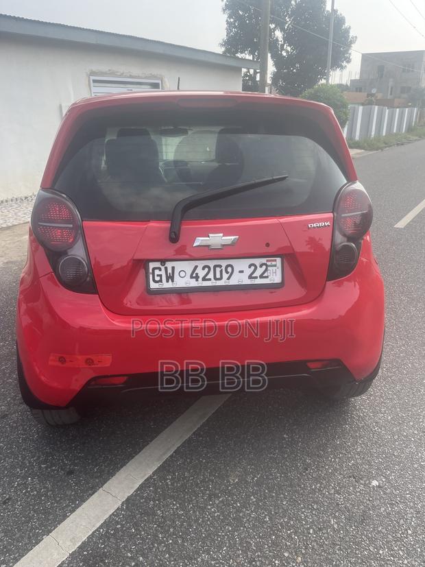 Chevrolet Spark 2015 Red