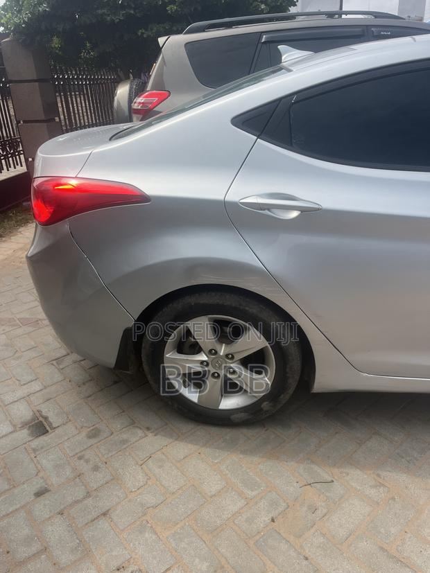 Hyundai Elantra 2014 Silver