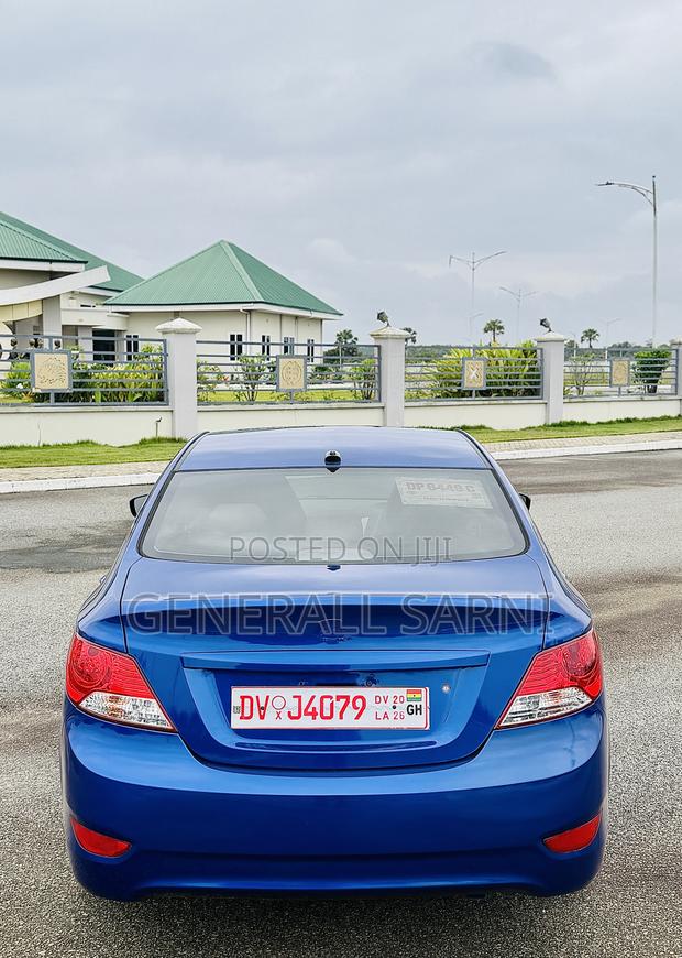 Hyundai Accent 2013 Blue