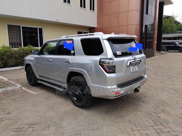 Toyota 4-Runner 2012 Silver