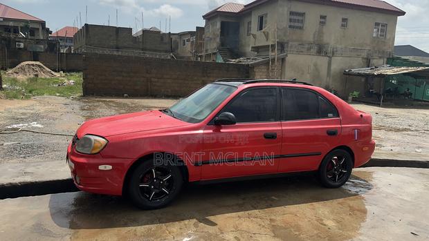 Hyundai Accent 2005 Red