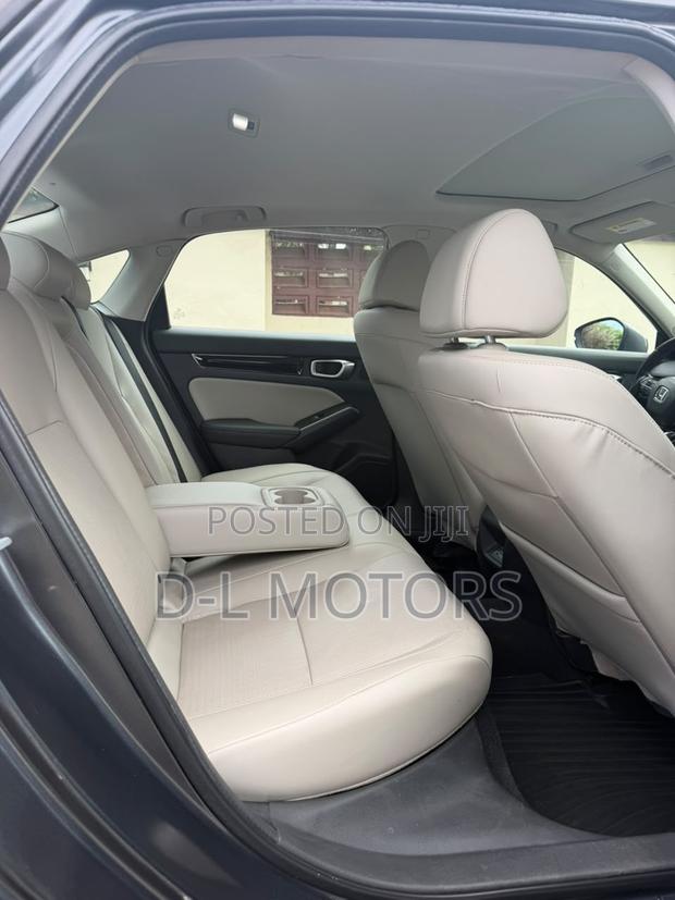 Honda Civic Touring CVT 2024 Gray