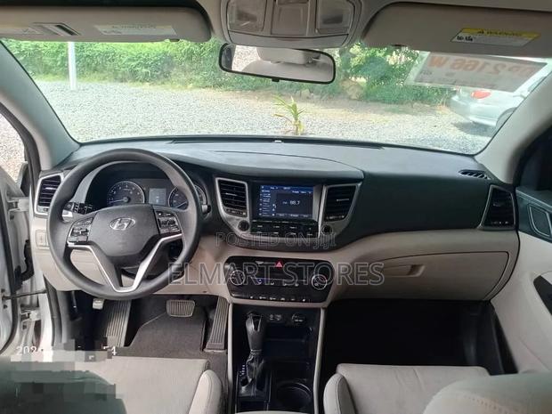 Hyundai Tucson 2018 Gray