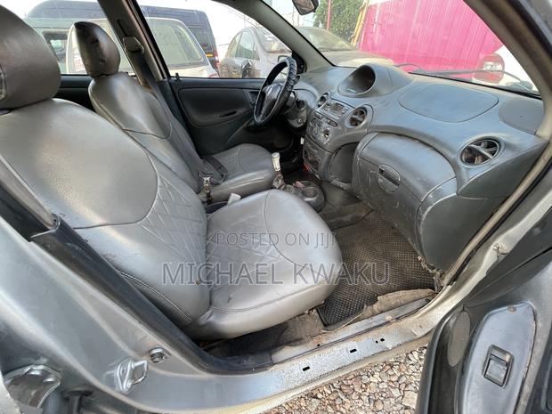 Toyota Yaris 2006 Silver